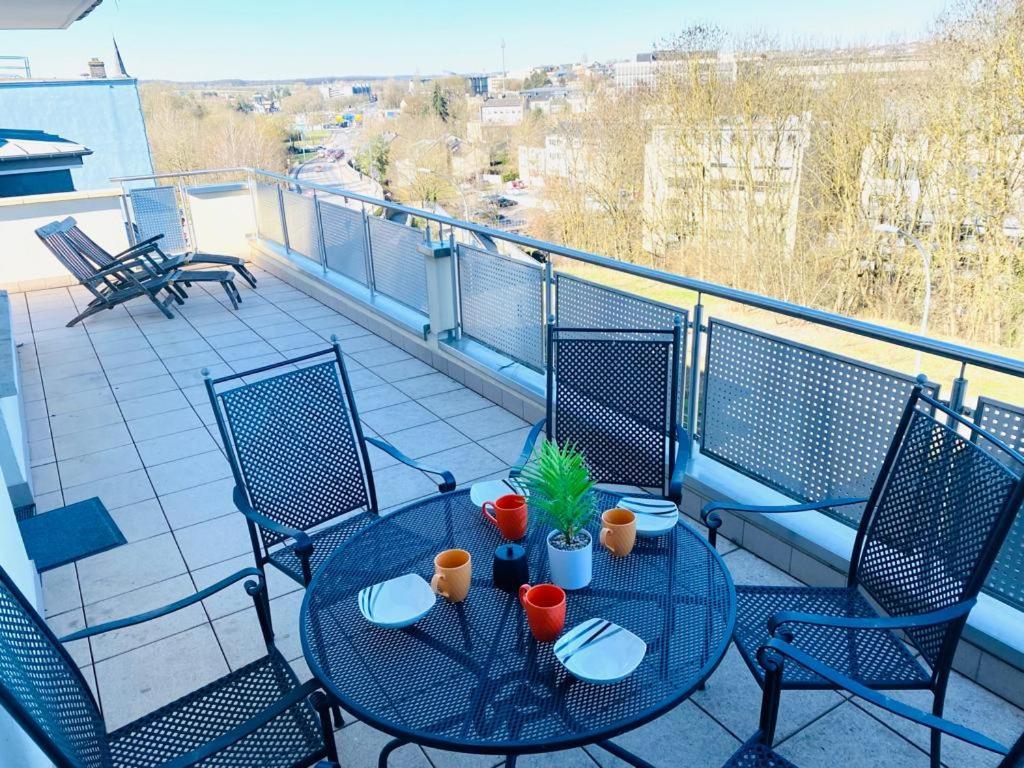 Big Penthouse 2 Bedrooms In Center With Parking And Largeterrace-41 Люксембург Экстерьер фото