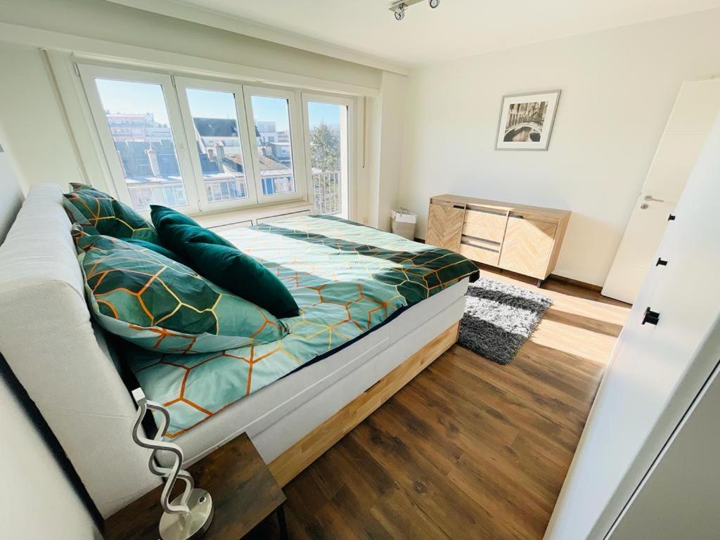 Big Penthouse 2 Bedrooms In Center With Parking And Largeterrace-41 Люксембург Экстерьер фото